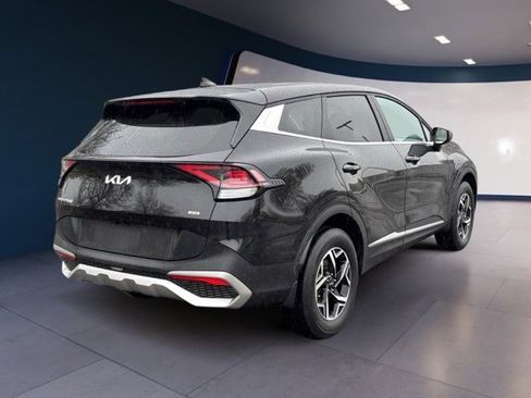 Certified 2023 Kia Sportage LX image 5