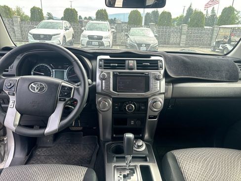 Used 2019 Toyota 4Runner SR5 AWD/4WD image 12