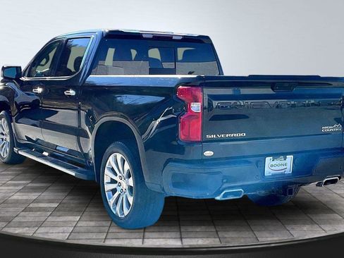 Used 2022 Chevrolet Silverado 1500 High Country image 2