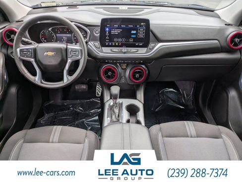 Used 2023 Chevrolet Blazer LT AWD/4WD image 12