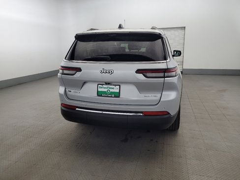 Used 2021 Jeep Grand Cherokee L Limited w/ Luxury Tech Group II image 7