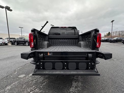 Certified 2025 GMC Sierra 1500 Denali w/ Denali Reserve Package AWD/4WD image 42