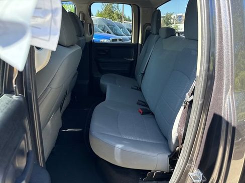 Used 2017 RAM 1500 Express AWD/4WD image 13