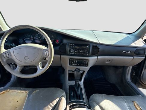 Used 2001 Buick Regal GS w/ Luxury Pkg image 3