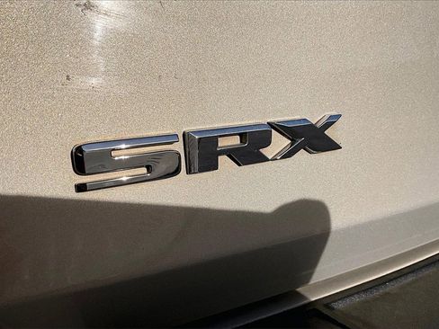 Used 2012 Cadillac SRX Luxury image 32