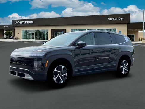 New 2026 Hyundai Ioniq 9 SE image 2