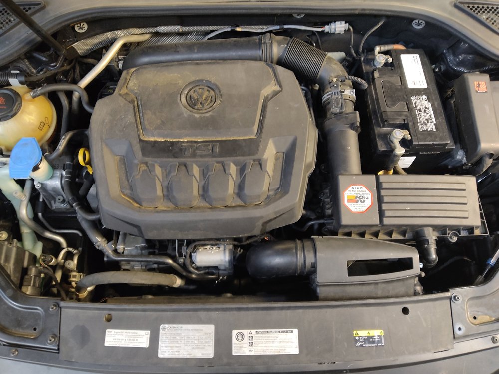 Used 2018 Volkswagen Passat 2.0T S FWD image 30