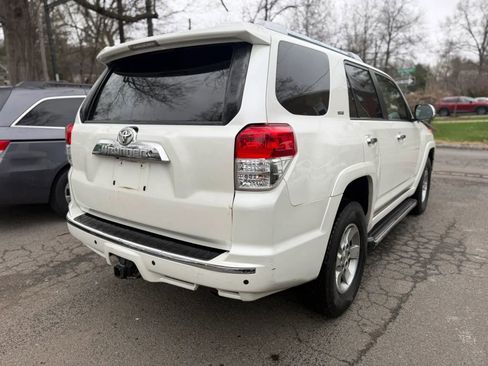 Used 2013 Toyota 4Runner SR5 w/ Convenience Pkg AWD/4WD image 4