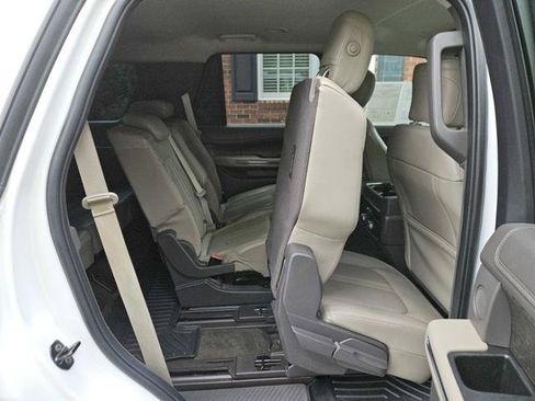 Used 2020 Ford Expedition Limited RWD image 37