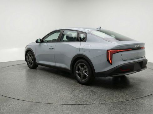 Used 2025 Kia K4 FWD image 6