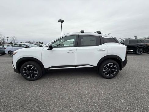 New 2026 Nissan Kicks SV w/ Cold Weather Package image 8