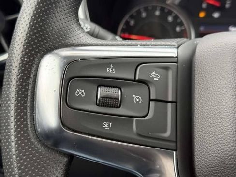 Used 2025 Chevrolet Blazer LT AWD/4WD image 20