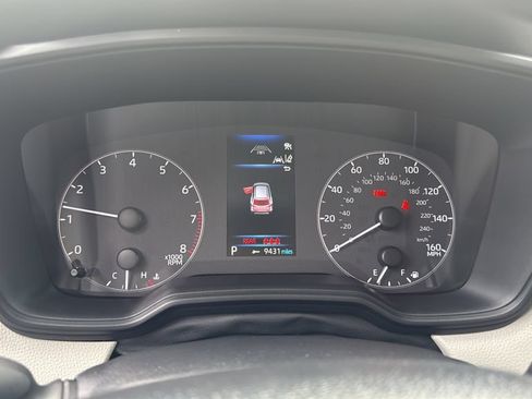 Used 2025 Toyota Corolla Cross L FWD image 22