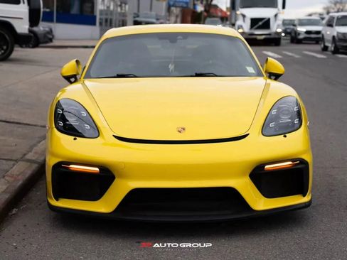Used 2020 Porsche 718 Cayman GT4 RWD image 2