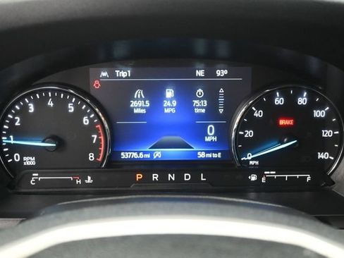 Certified 2024 Ford Explorer XLT w/ Equipment Group 202A AWD/4WD image 9