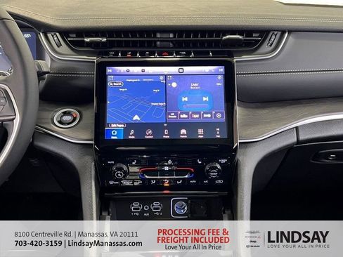 New 2025 Jeep Grand Cherokee L Limited w/ Trailer Tow Package AWD/4WD image 18