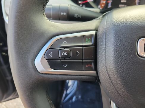 Used 2025 Jeep Compass Limited AWD/4WD image 19