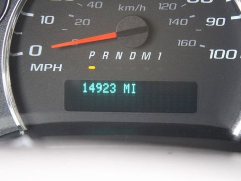 Used 2023 Chevrolet Express 3500 w/ Power Convenience Package image 28