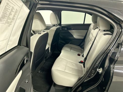 Used 2023 Mitsubishi Eclipse Cross SEL image 21