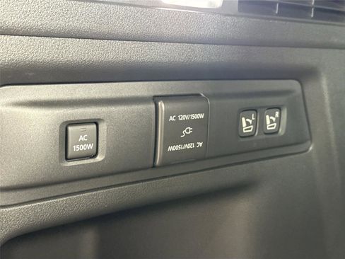 Certified 2025 MAZDA CX-70 Plug-In Hybrid w/ Premium Plus AWD/4WD image 43