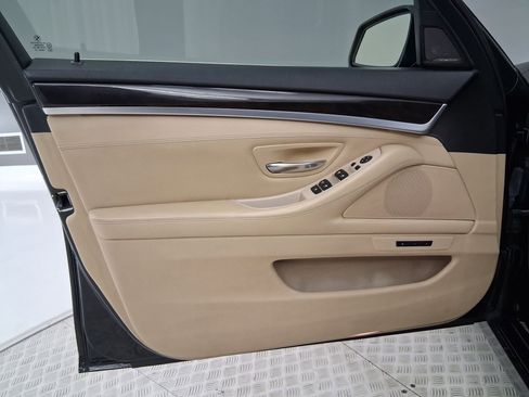 Used 2014 BMW 528i Sedan RWD image 24