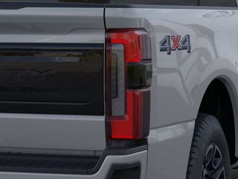 New 2026 Ford F250 Platinum AWD/4WD image 21
