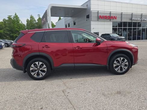 Certified 2023 Nissan Rogue SV AWD/4WD image 9