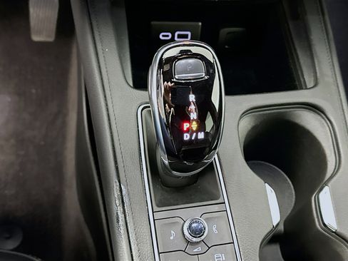 Used 2024 Cadillac XT4 Premium Luxury image 23