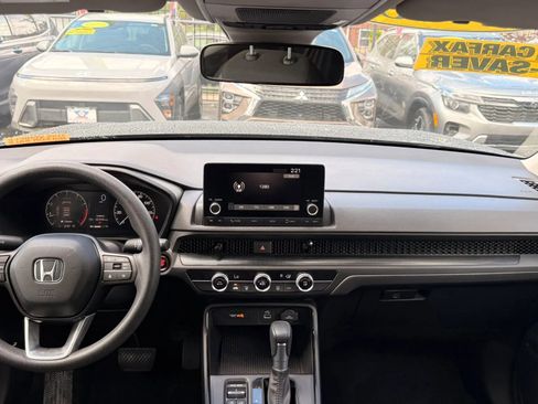 Used 2025 Honda CR-V LX image 15