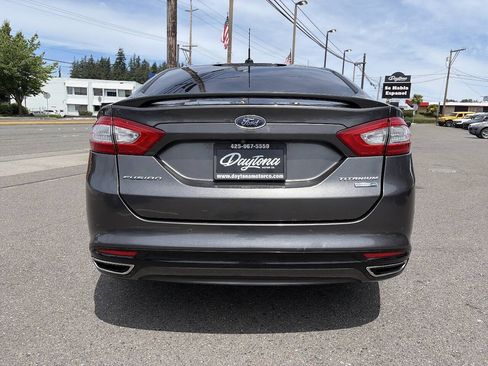 Used 2016 Ford Fusion Titanium AWD/4WD image 6