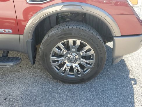 Used 2018 Nissan Titan Platinum Reserve w/ Platinum Utility Package image 4