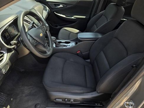 Used 2024 Chevrolet Malibu LT FWD image 24