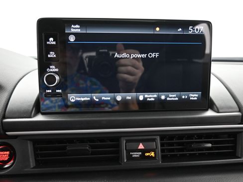 Used 2023 Honda Pilot Touring image 12