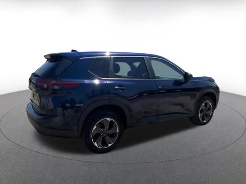 Used 2025 Nissan Rogue SV image 14