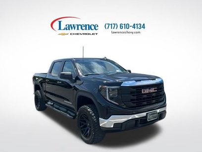 Used 2024 GMC Sierra 1500 Pro w/ Pro Value Package