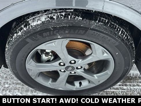 Used 2024 Ford Escape ST-Line image 32