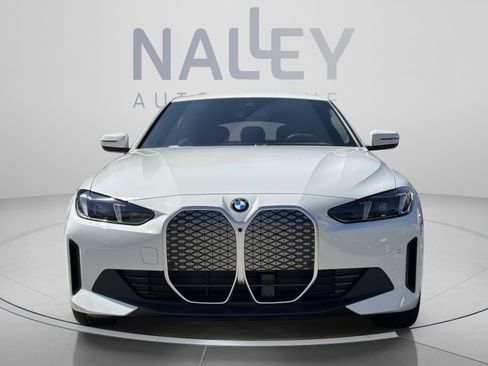 New 2026 BMW i4 eDrive40 w/ Parking Assistance Package RWD image 6