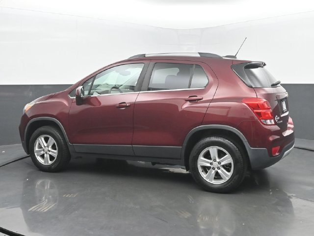 Used 2017 Chevrolet Trax LT AWD/4WD image 3