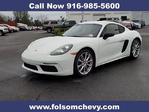Used 2017 Porsche 718 Cayman image 5