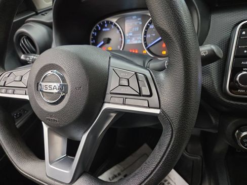 Used 2021 Nissan Kicks S FWD image 18