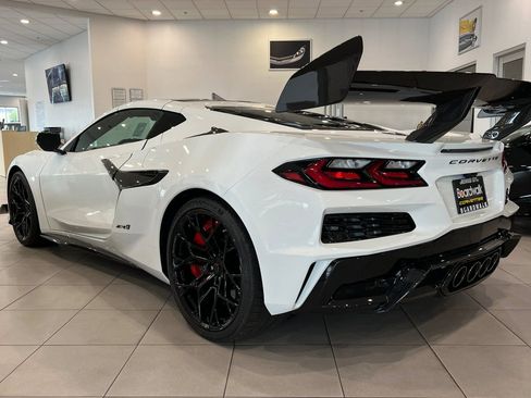 New 2026 Chevrolet Corvette ZR1 w/ ZR1 Carbon Fiber Aero Package image 6