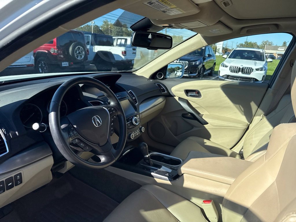 Used 2017 Acura RDX w/ Advance Package AWD/4WD image 10