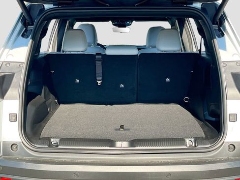 New 2026 Jeep Cherokee Overland image 28