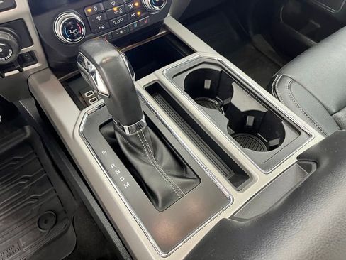 Used 2020 Ford F150 Lariat w/ Equipment Group 502A Luxury AWD/4WD image 28