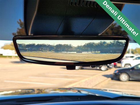 Used 2025 GMC Sierra 1500 Denali Ultimate image 18