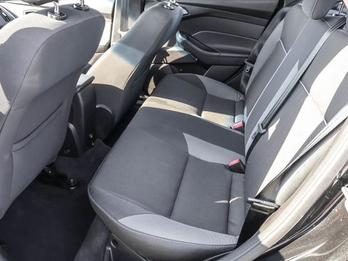 Used 2014 Ford Focus SE image 26