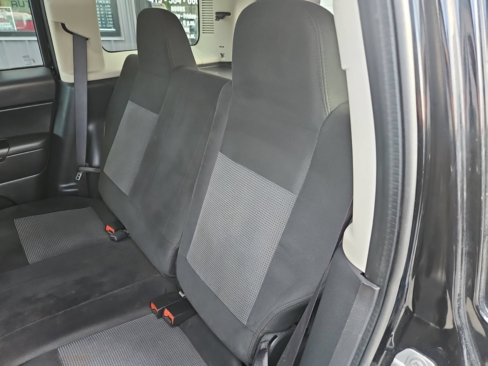 Used 2016 Jeep Patriot Latitude AWD/4WD image 14