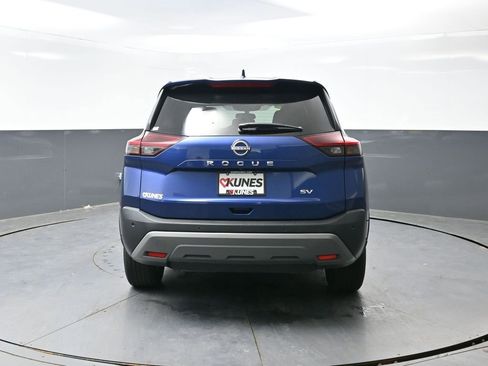 Used 2023 Nissan Rogue SV image 13
