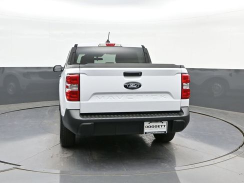 Used 2025 Ford Maverick XL w/ Equipment Group 102A image 8