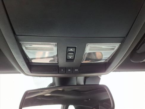 Used 2023 Dodge Challenger R/T image 16